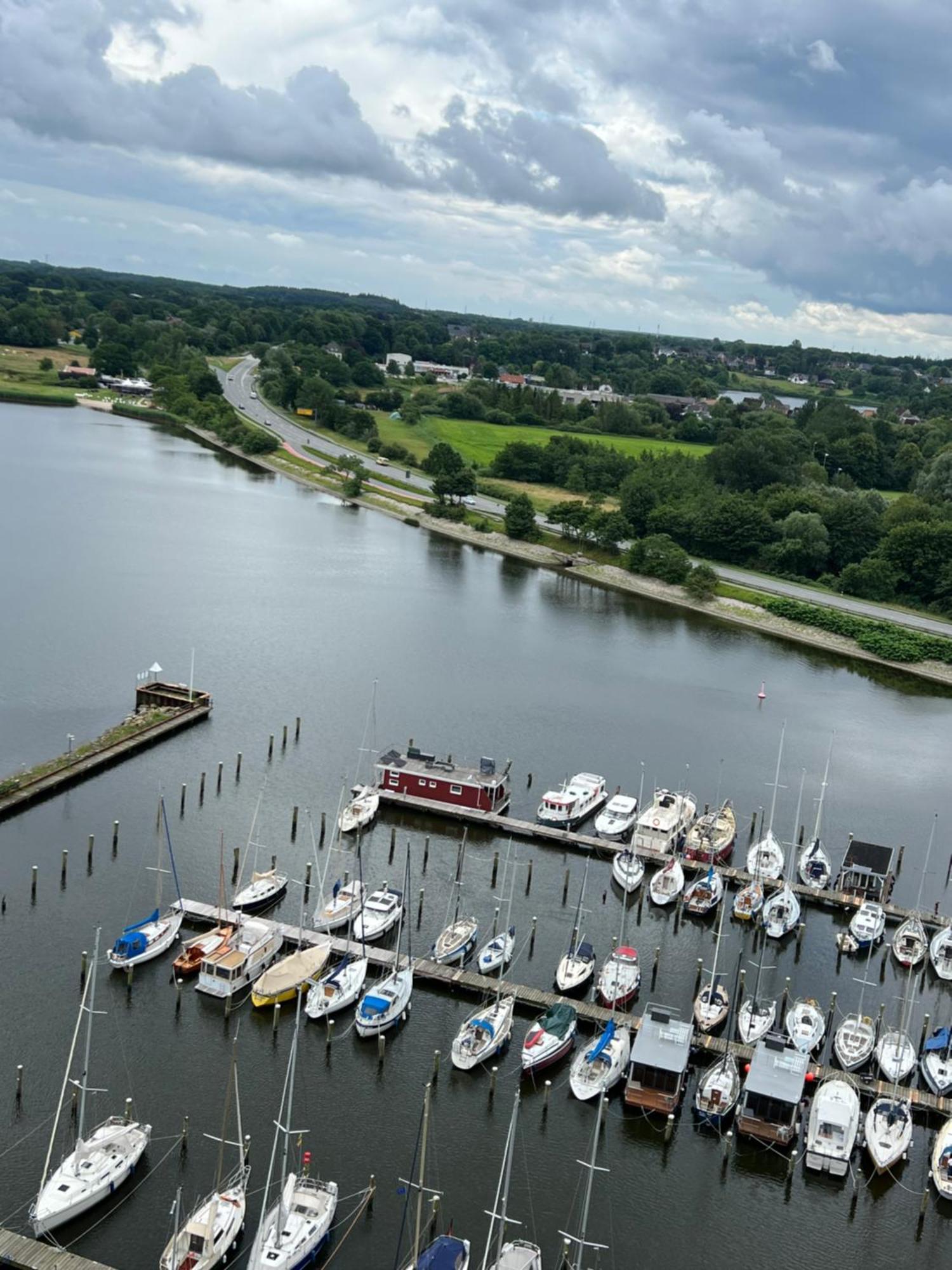 Ferienwohnung Hafenblick Schleswig Exterior foto