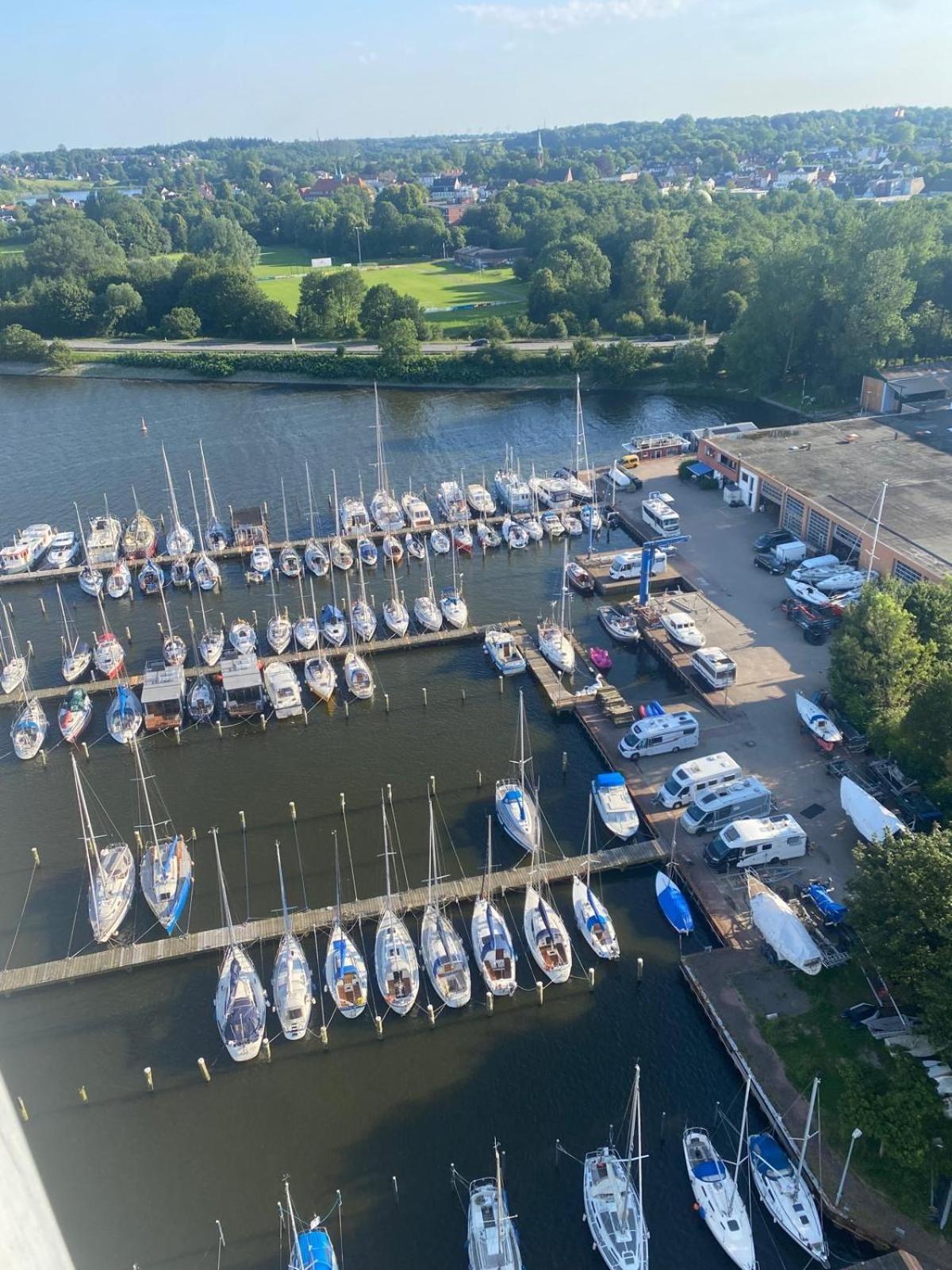Ferienwohnung Hafenblick Schleswig Exterior foto